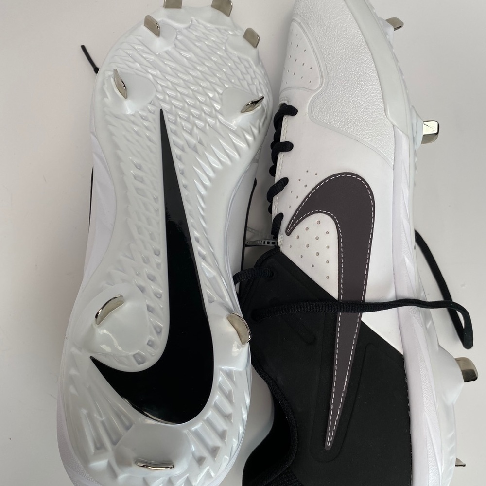 New Nike Baseball Cleats Size 14